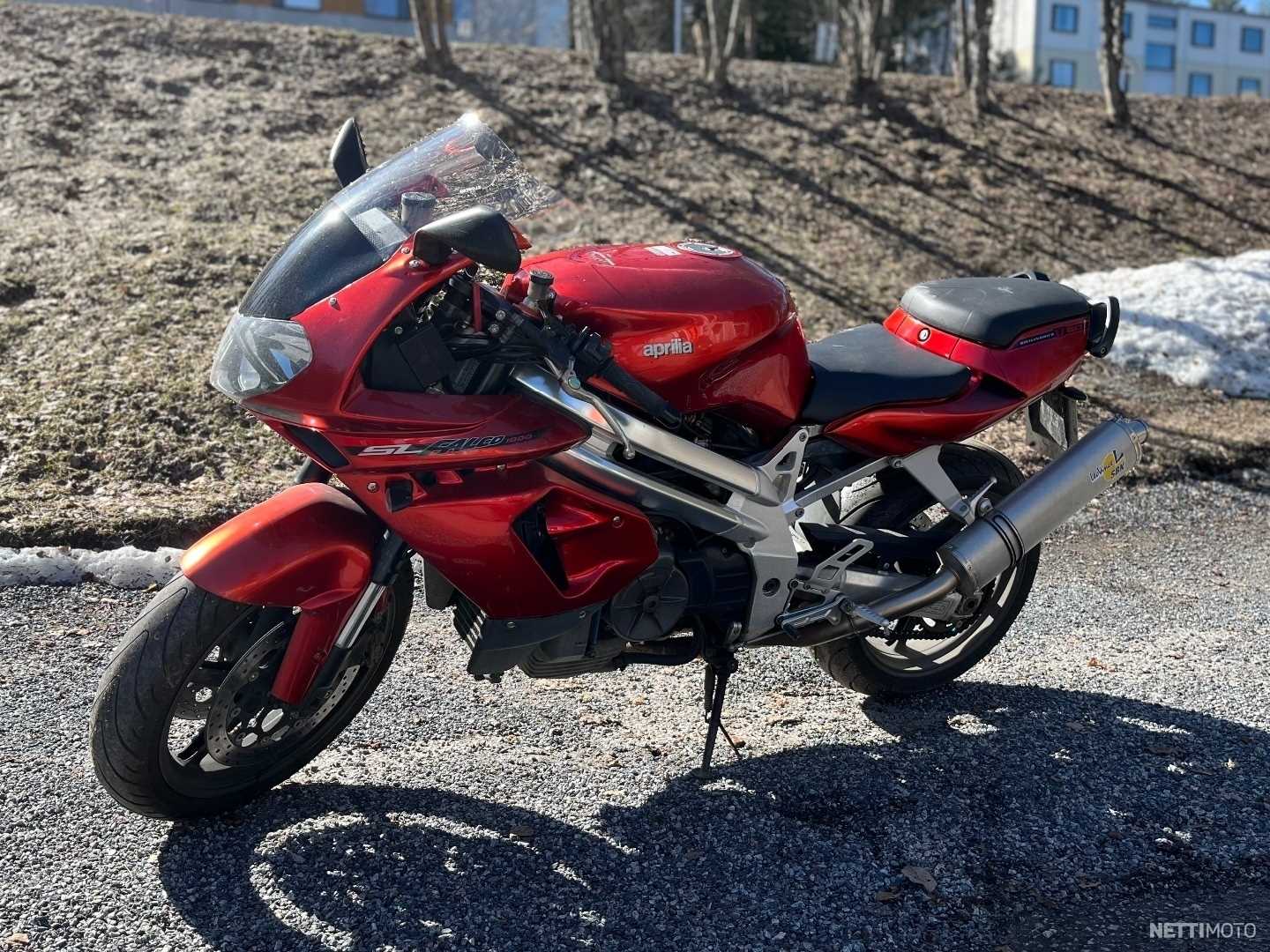 aprilia sl 1000 falco k&auml;ytt&ouml;ohje