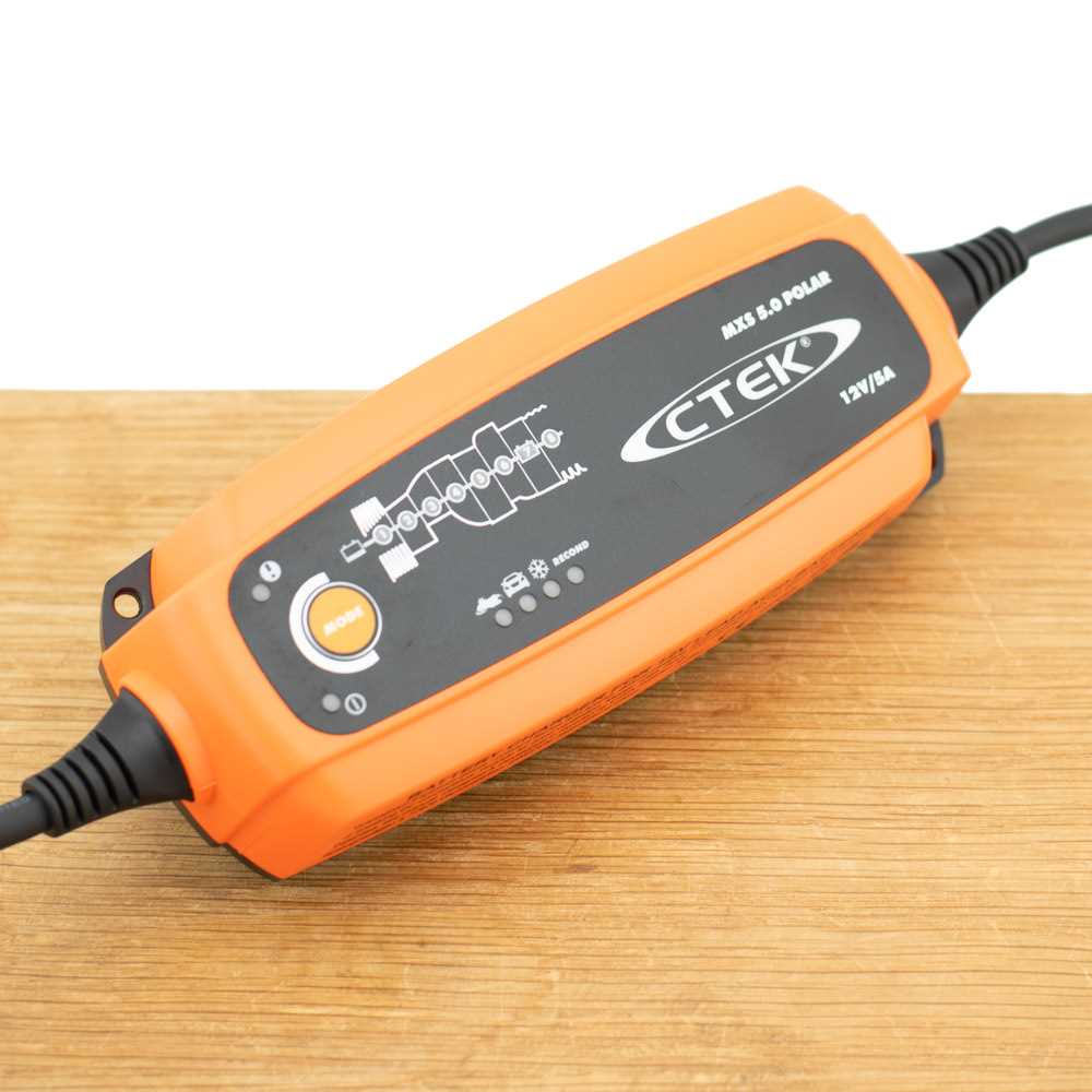 ctek yll&auml;pitolaturi mxs 5.0 polar 12 v 5 a k&auml;ytt&ouml;ohje