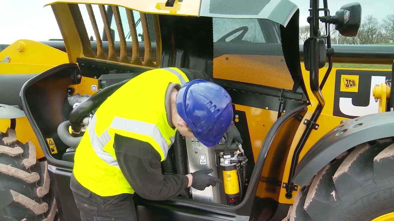 jcb t4i iiib k&auml;ytt&ouml;ohje hydrauliikkakaavio