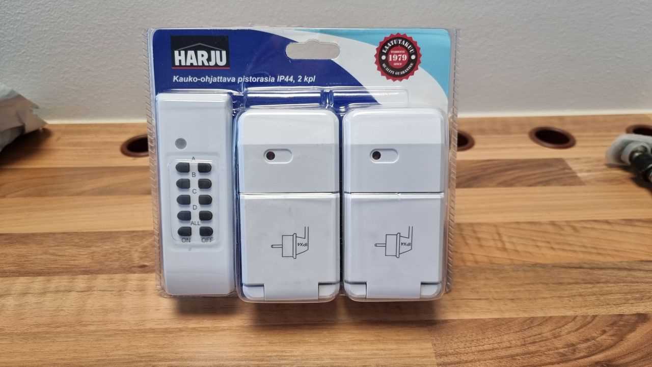 kauko ohjattava ulkopistorasia ip44 k&auml;ytt&ouml;ohje