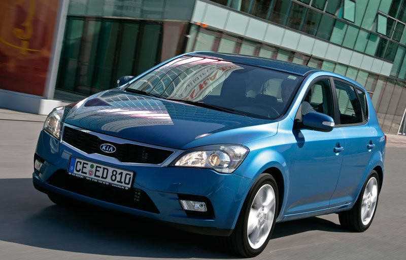 kia ceed 2010 k&auml;ytt&ouml;ohje takasumuvalo