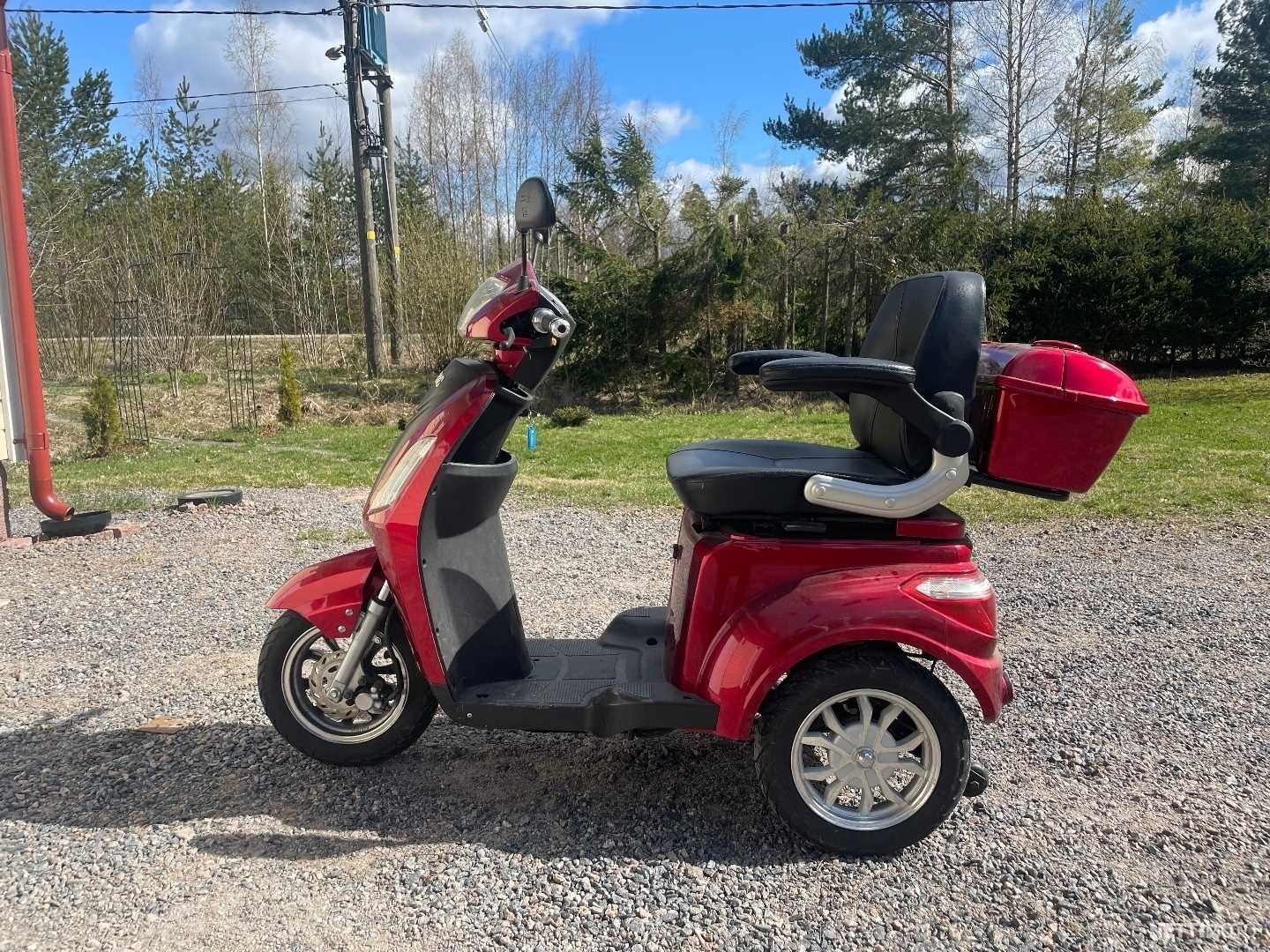 kolmipy&ouml;r&auml;inen scandic pk 800 k&auml;ytt&ouml;ohje