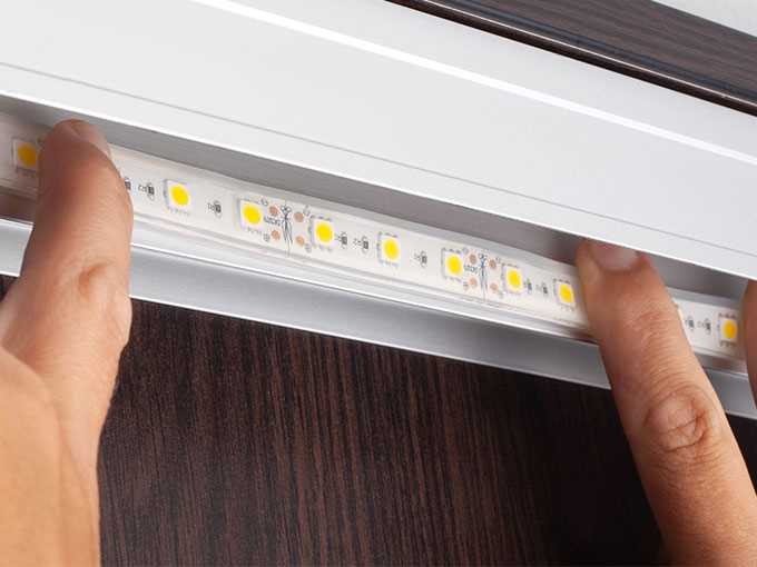 led vision asennussarja k&auml;ytt&ouml;ohje