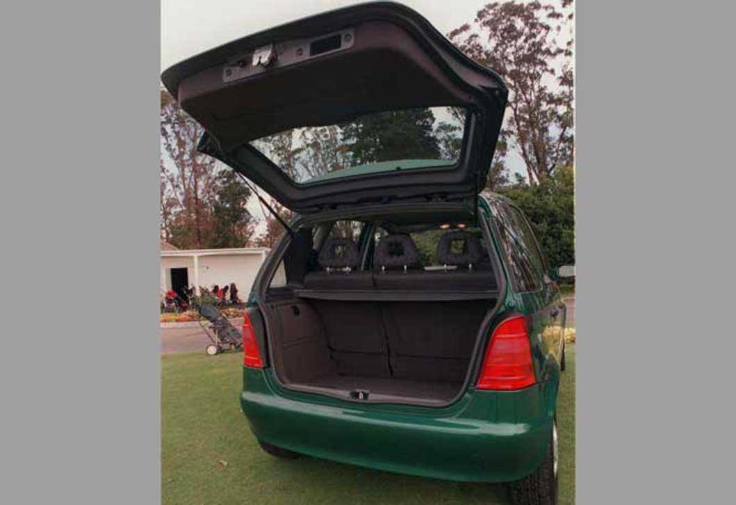 mercedes benz a 140 lang 5d a k&auml;ytt&ouml;ohje 2003