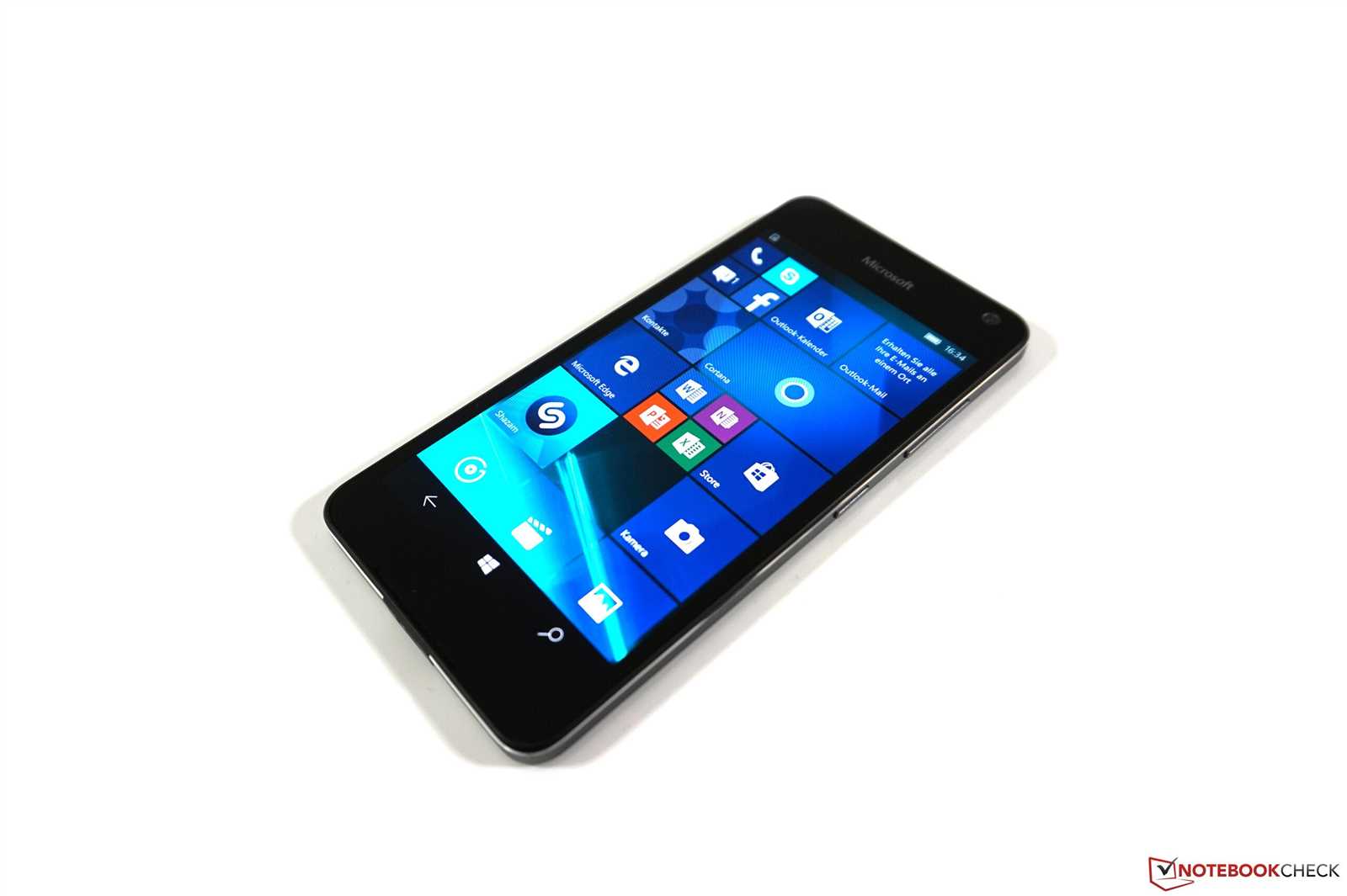 microsoft lumia 650 k&auml;ytt&ouml;ohje suomeksi