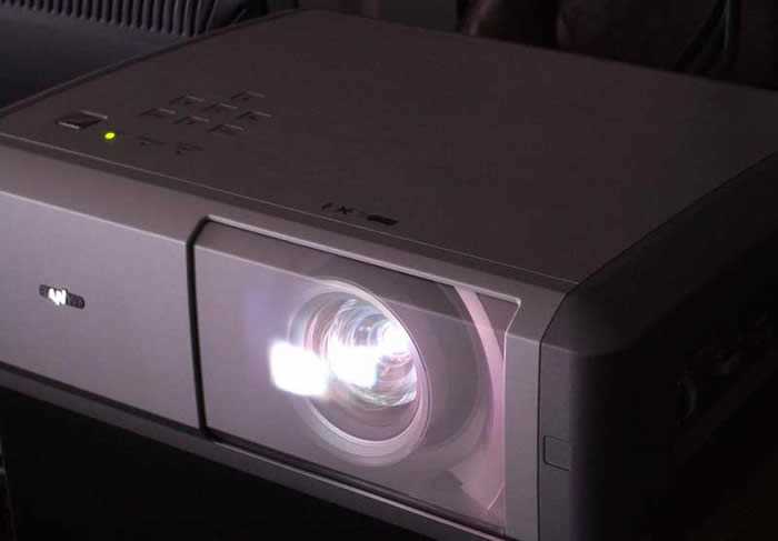 sanyo plv z5 k&auml;ytt&ouml;ohje