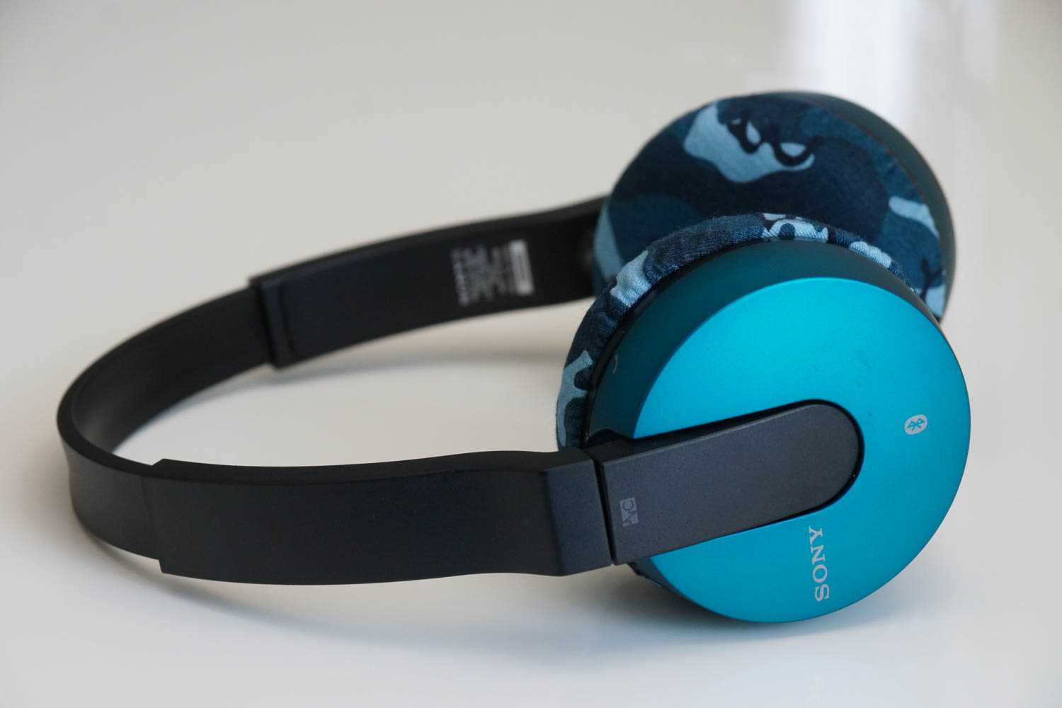 sony mdr zx550bn k&auml;ytt&ouml;ohje