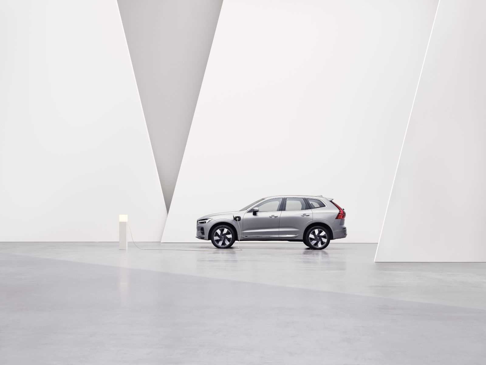 volvo v60 hybrid k&auml;ytt&ouml;ohje