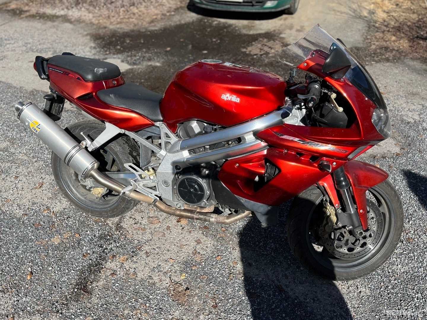 aprilia sl 1000 falco k&auml;ytt&ouml;ohje