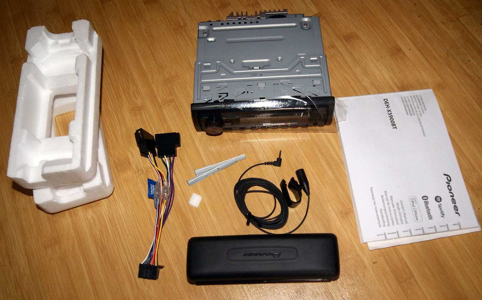 pioneer deh x5900bt k&auml;ytt&ouml;ohje suomeksi