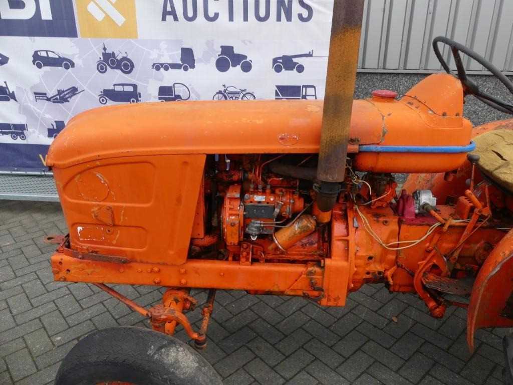 k&auml;ytt&ouml;ohje kirja renault n 71traktoriin
