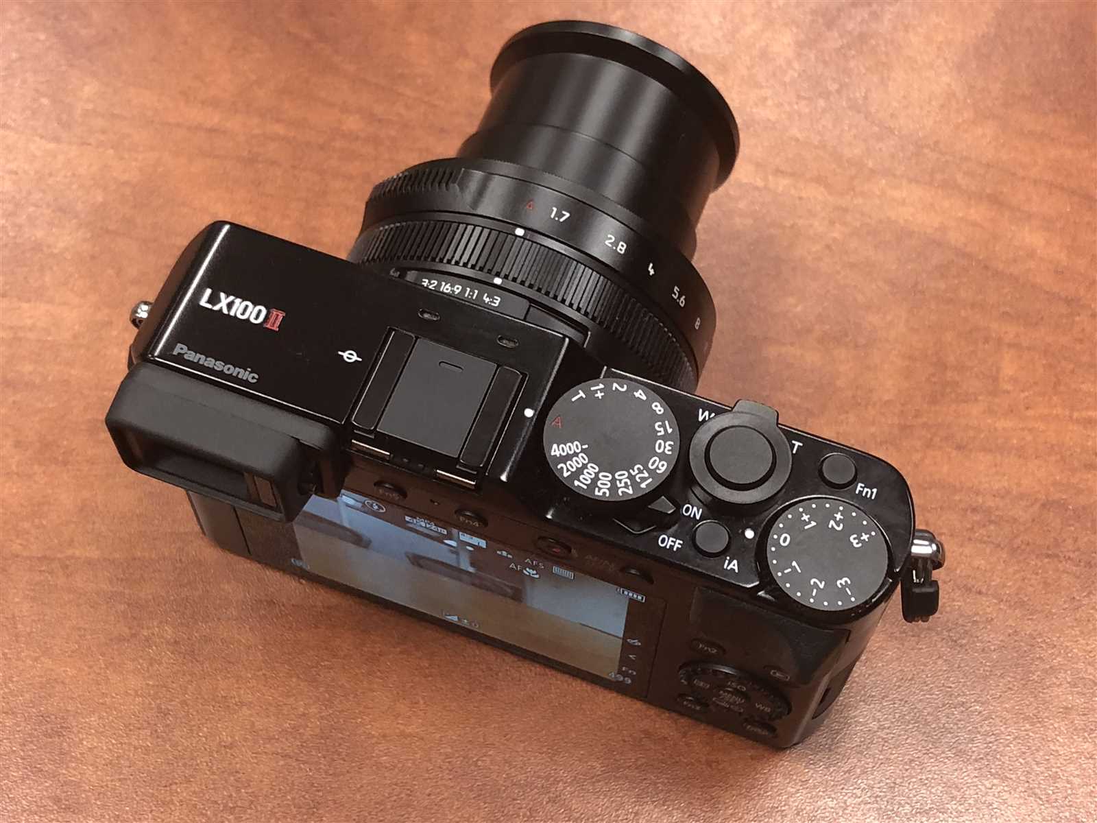 panasonic lx100 ii k&auml;ytt&ouml;ohje