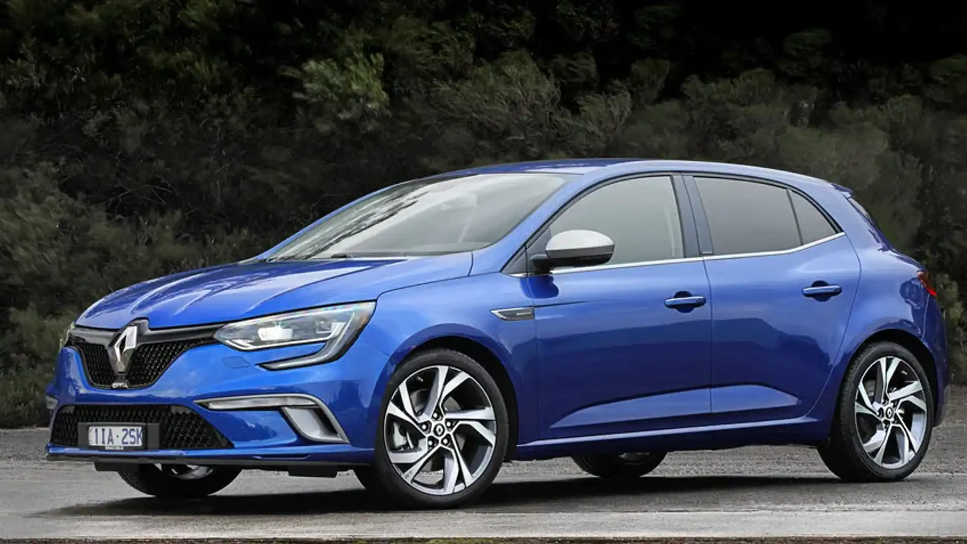 k&auml;ytt&ouml;ohje renault megane sedan 1.4 16v