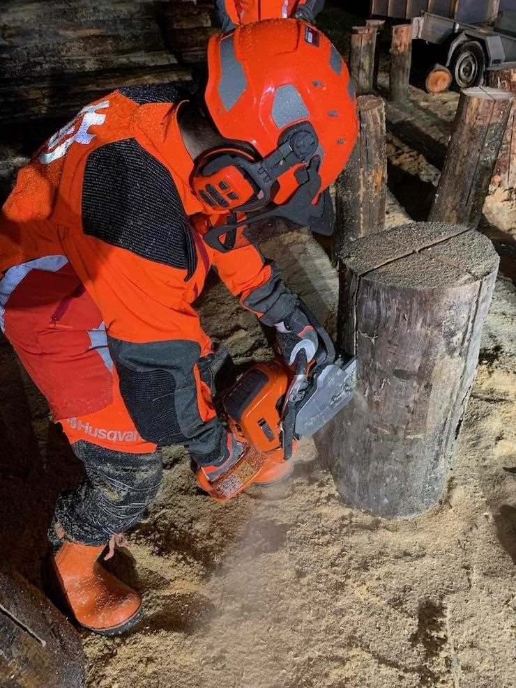 j&auml;tk&auml;nkynttil&auml;n teko ja k&auml;ytt&ouml;ohjeita