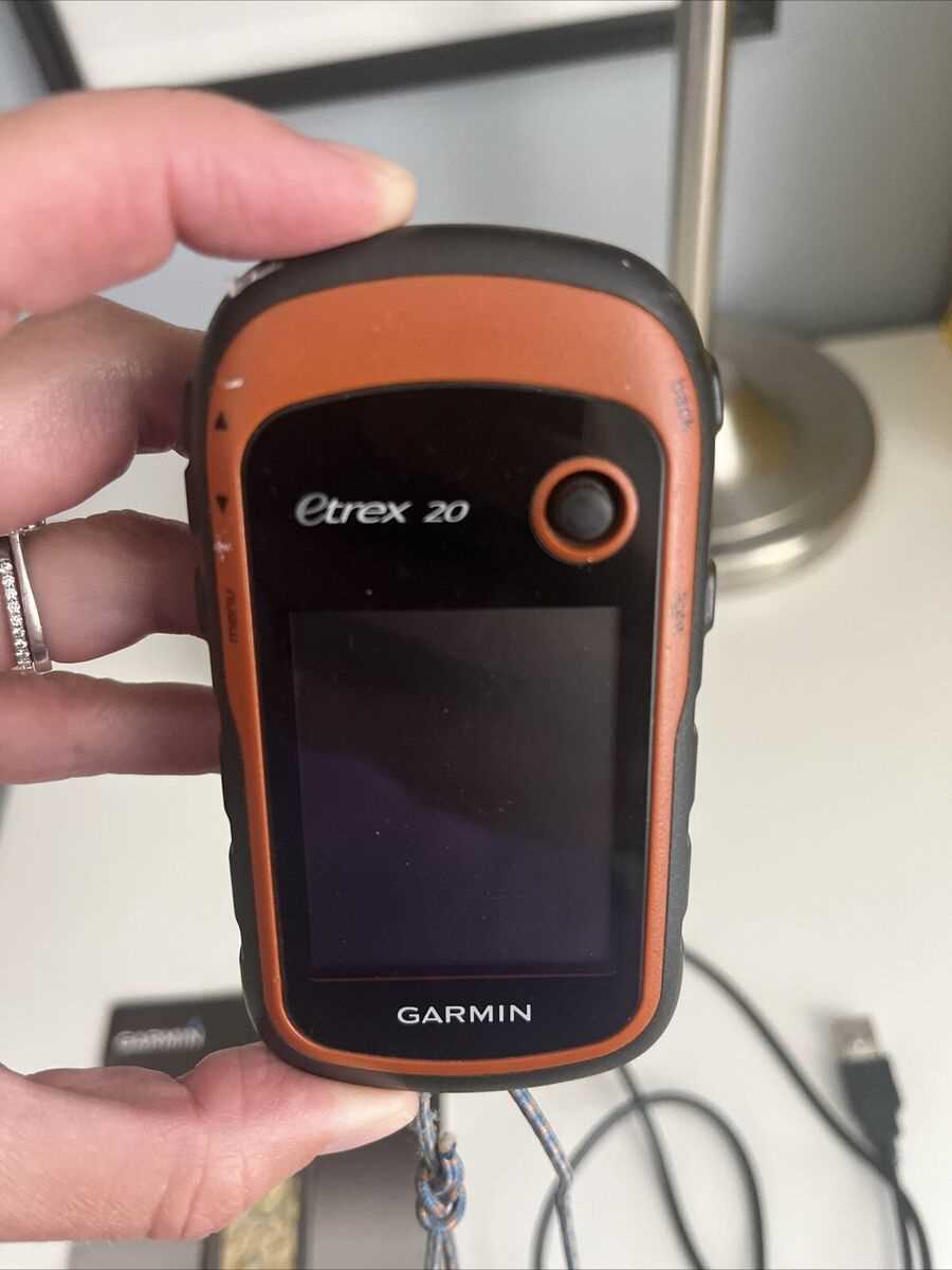garmin etrex 20 k&auml;ytt&ouml;ohje n&auml;yt&ouml;n sammutus