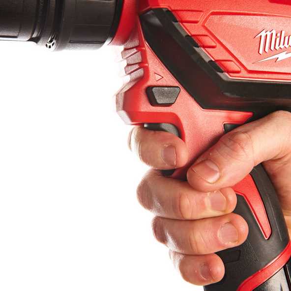 milwaukee m12 massapuristin k&auml;ytt&ouml;ohje