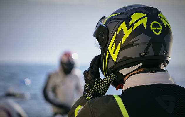 schuberth src pro k&auml;ytt&ouml;ohje