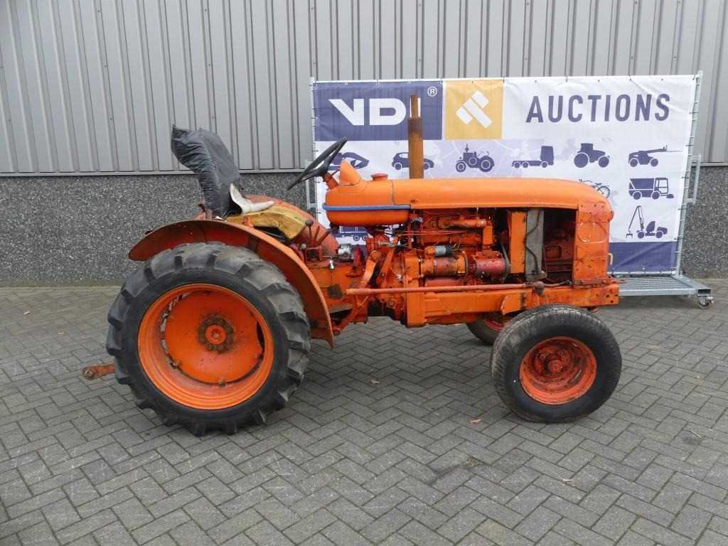 k&auml;ytt&ouml;ohje kirja renault n 71traktoriin