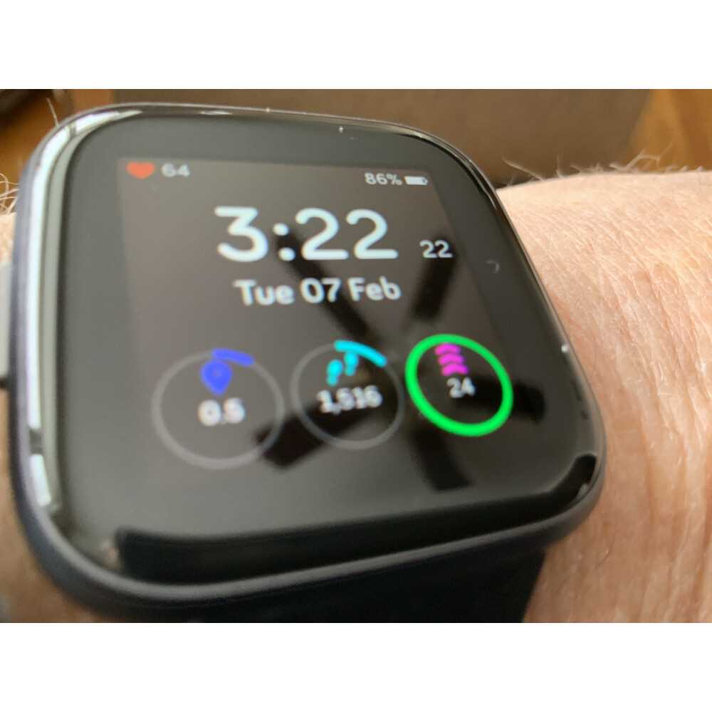 fitbit versa 2 k&auml;ytt&ouml;ohje suomeksi