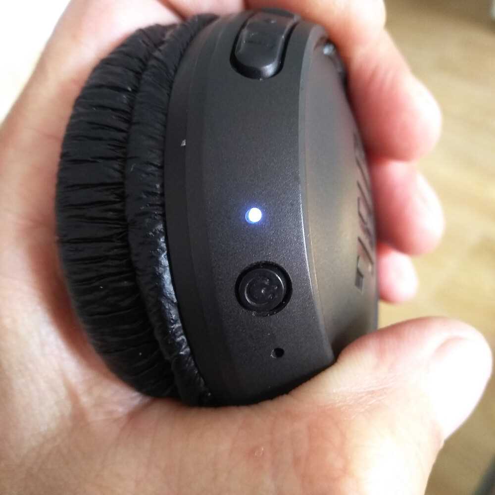 jbl tune 560bt k&auml;ytt&ouml;ohje