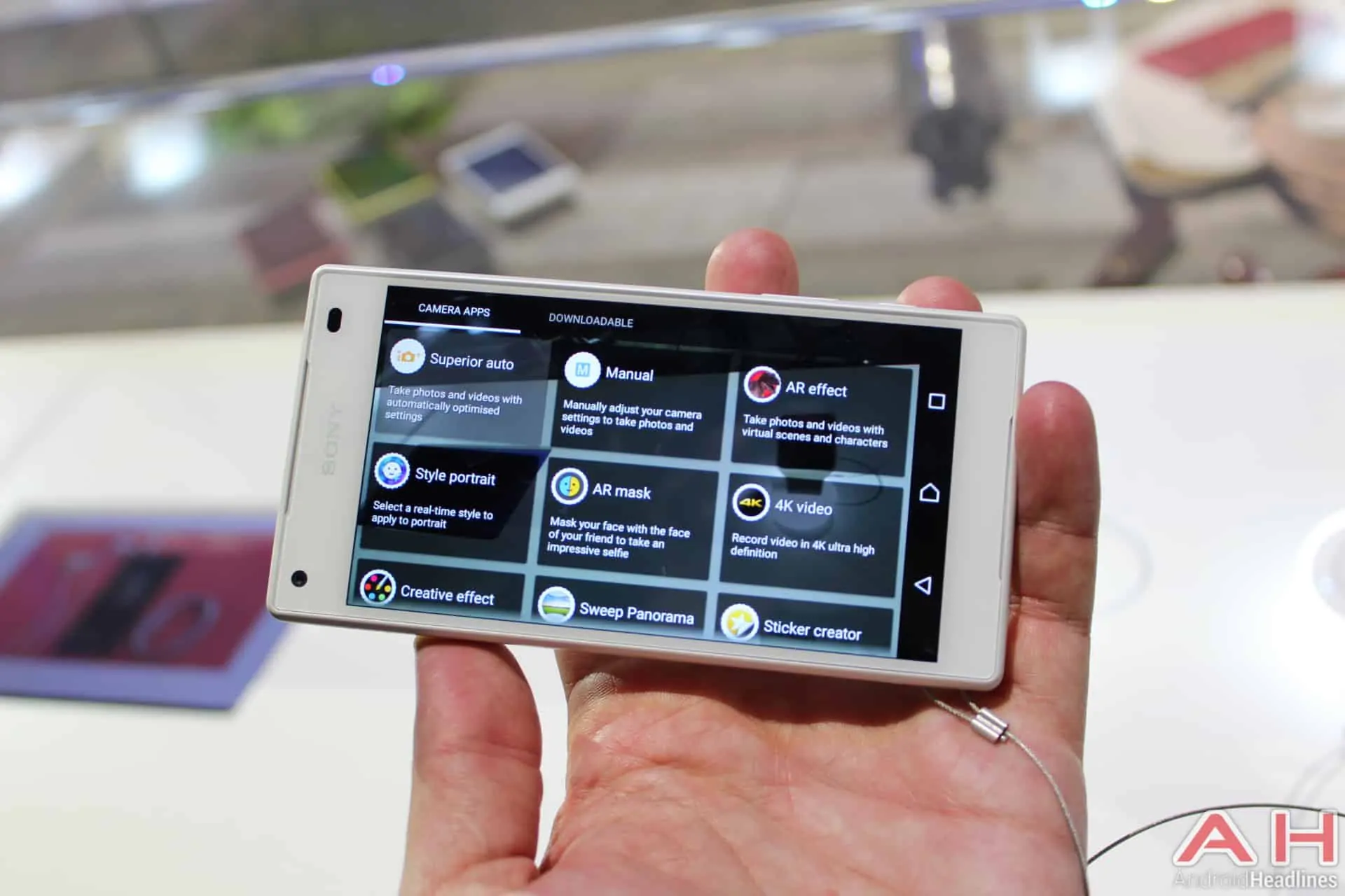 sony xperia compact k&auml;ytt&ouml;ohje