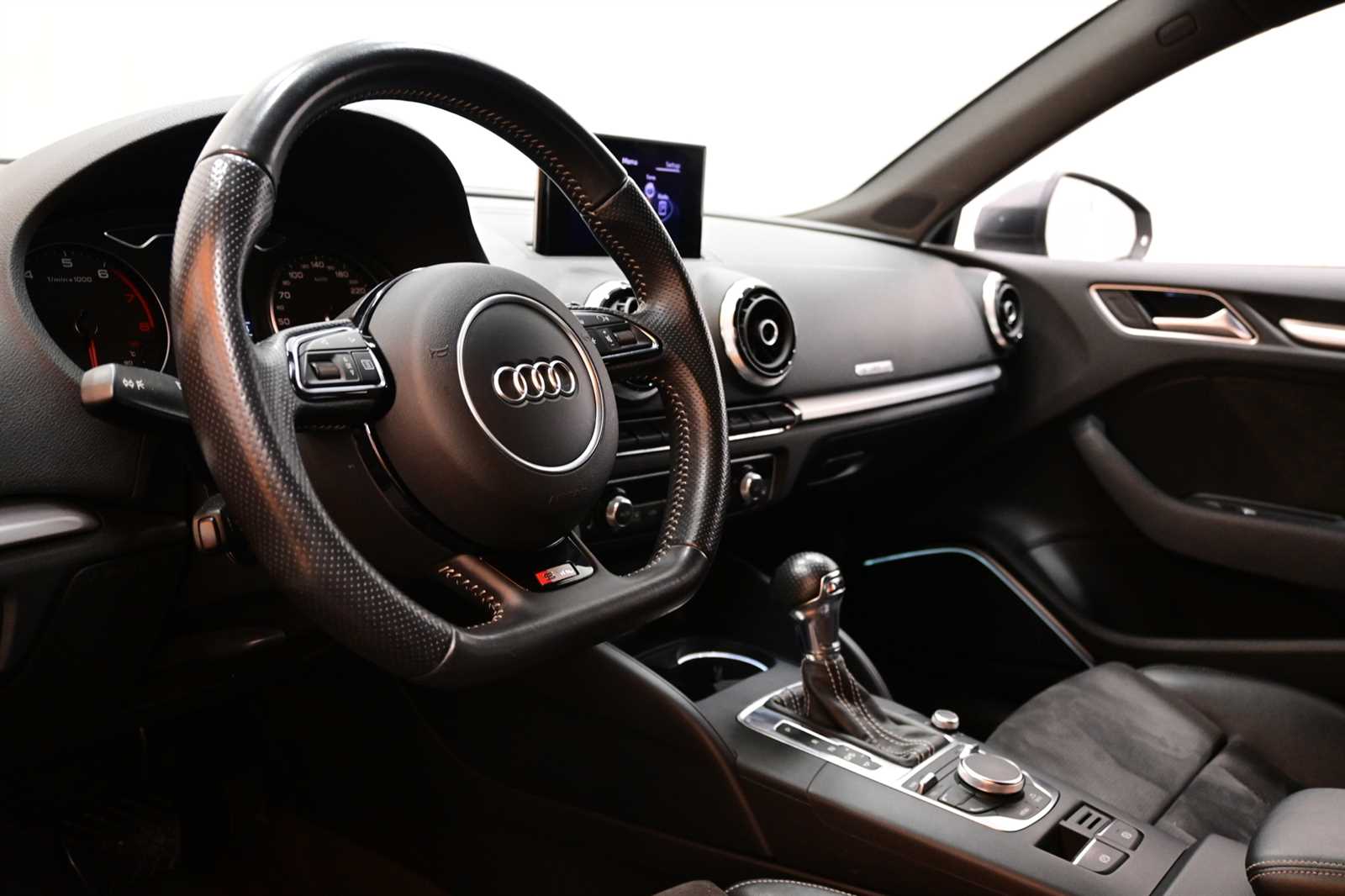 audi tasanopeus k&auml;ytt&ouml;ohje a3