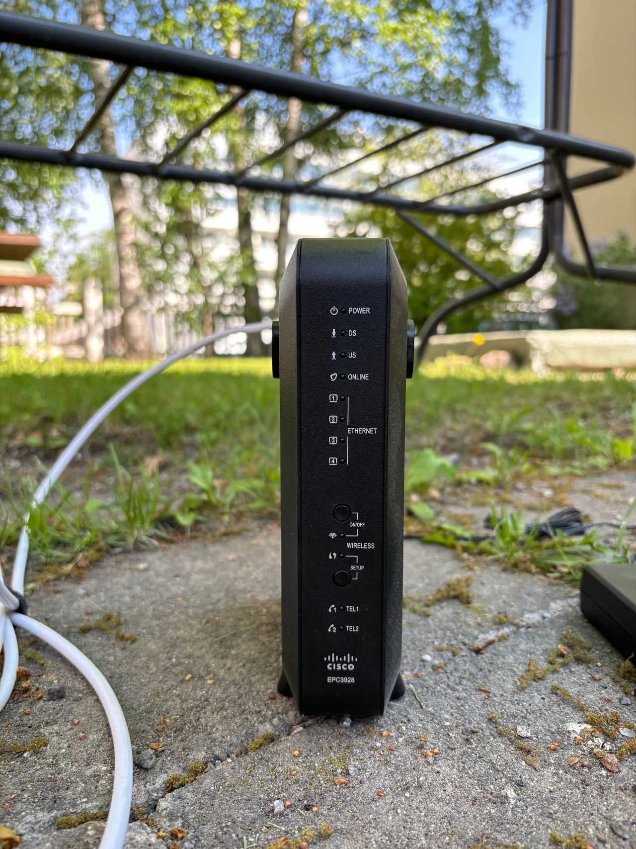 technicolor epc3928 wifi kaapelimodeemi k&auml;ytt&ouml;ohje
