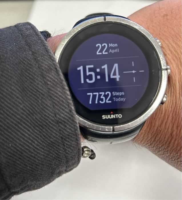 suunto spartan ultra hr k&auml;ytt&ouml;ohje