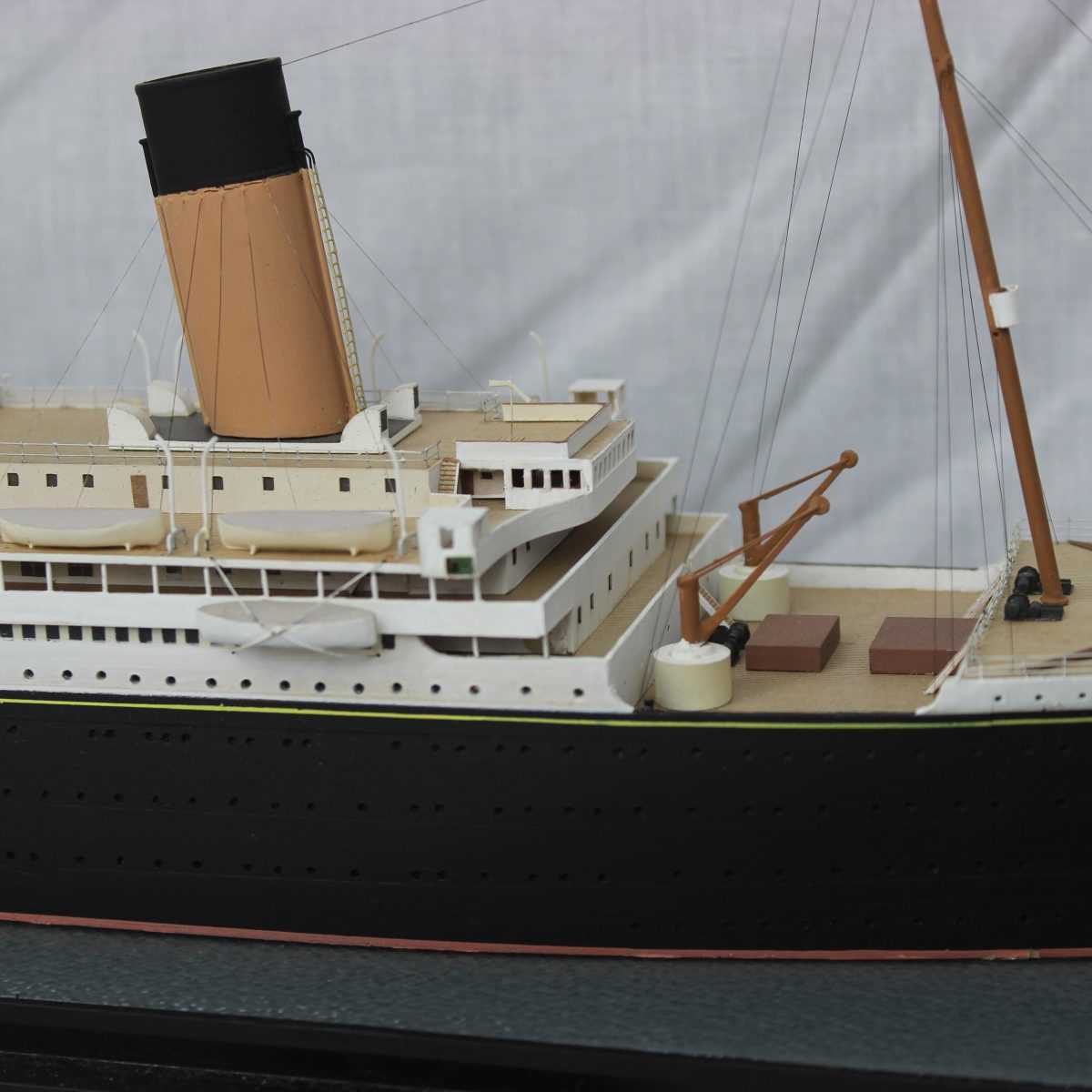 titanic lm 32 lihamyllyn k&auml;ytt&ouml;ohje