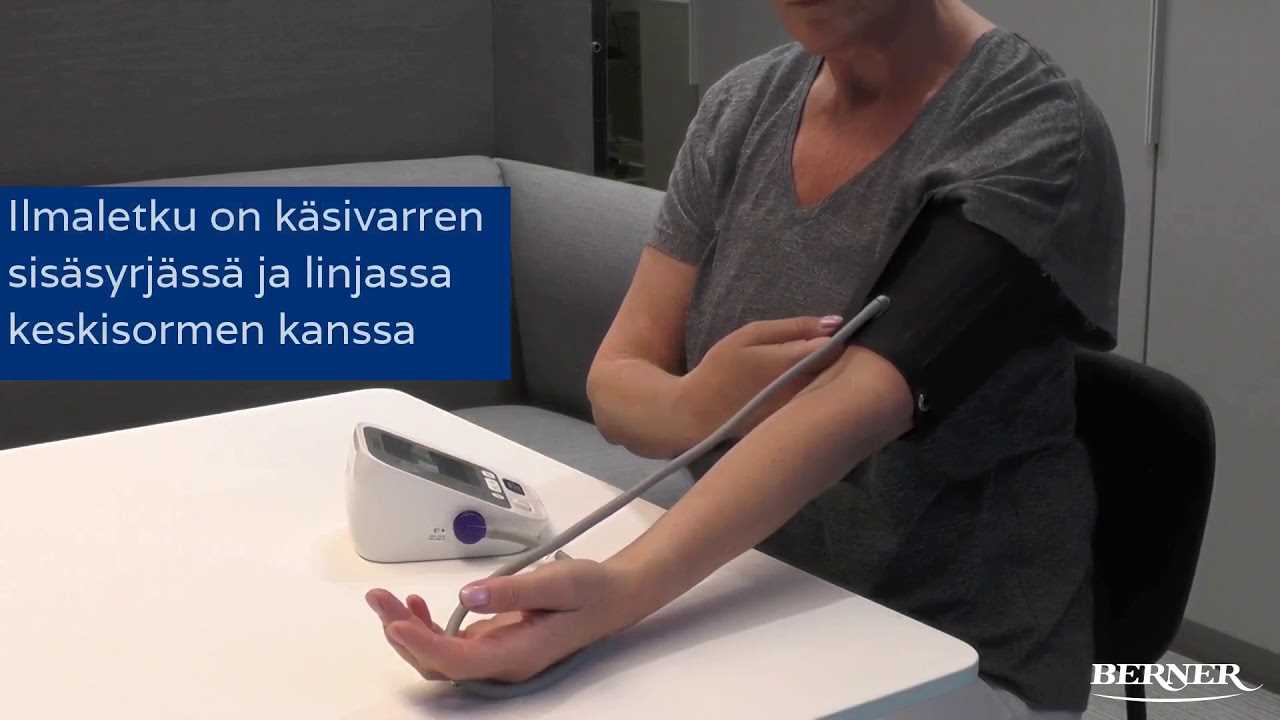 omron rs6 ranneverenpainemittari k&auml;ytt&ouml;ohje