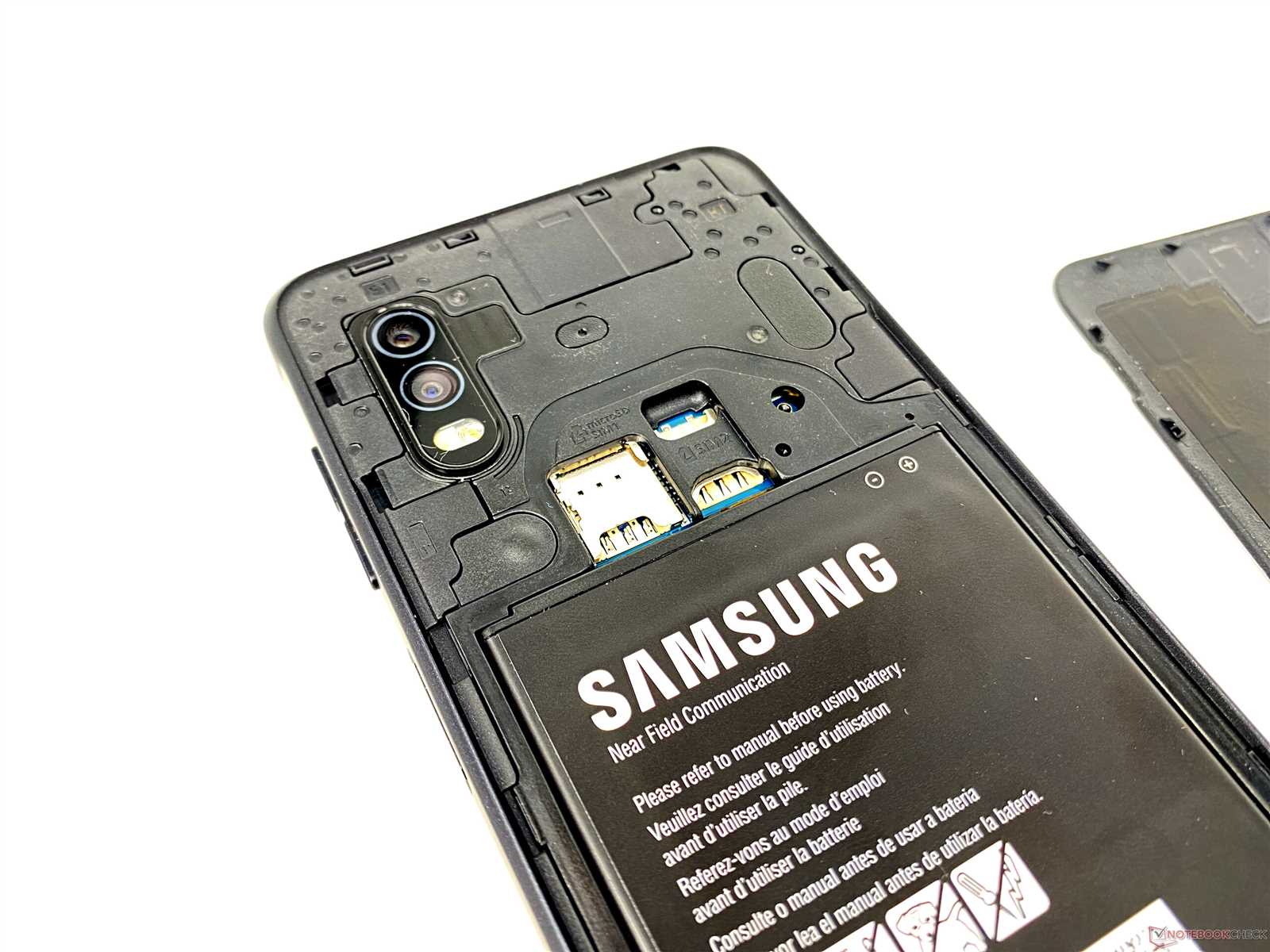 samsung galaxy xcover s4 k&auml;ytt&ouml;ohje suomeksi