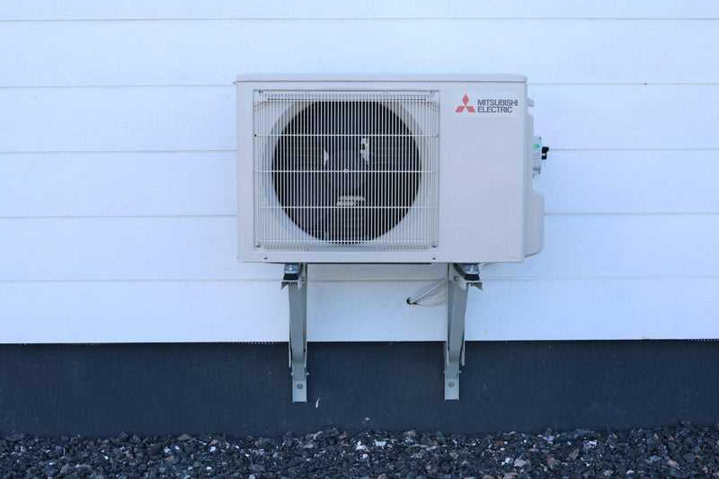 mitsubishi ilmal&auml;mp&ouml; koneen k&auml;ytt&ouml;ohje